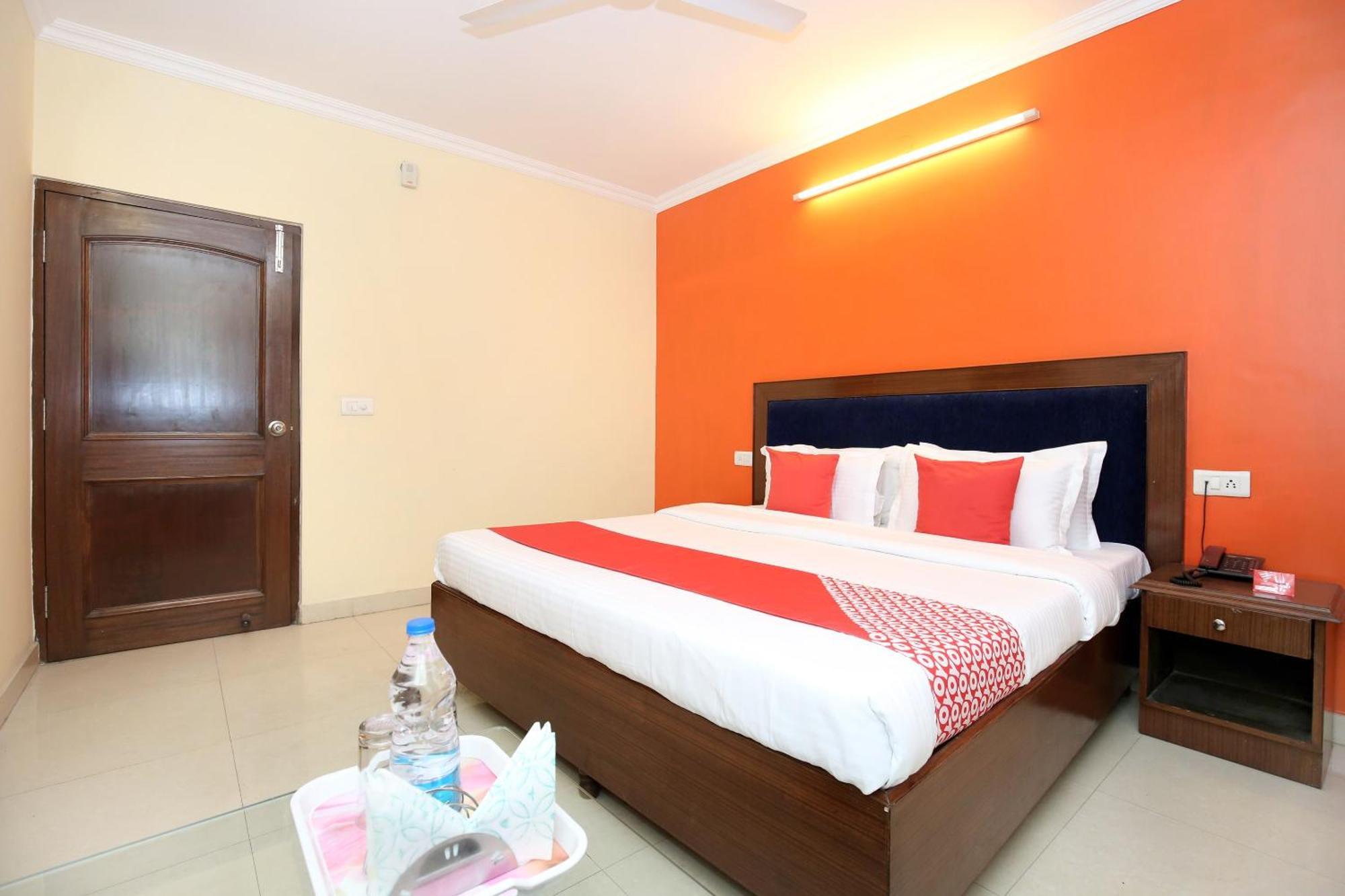 Oyo Hotel Ranvir Prime 잘란다르 외부 사진